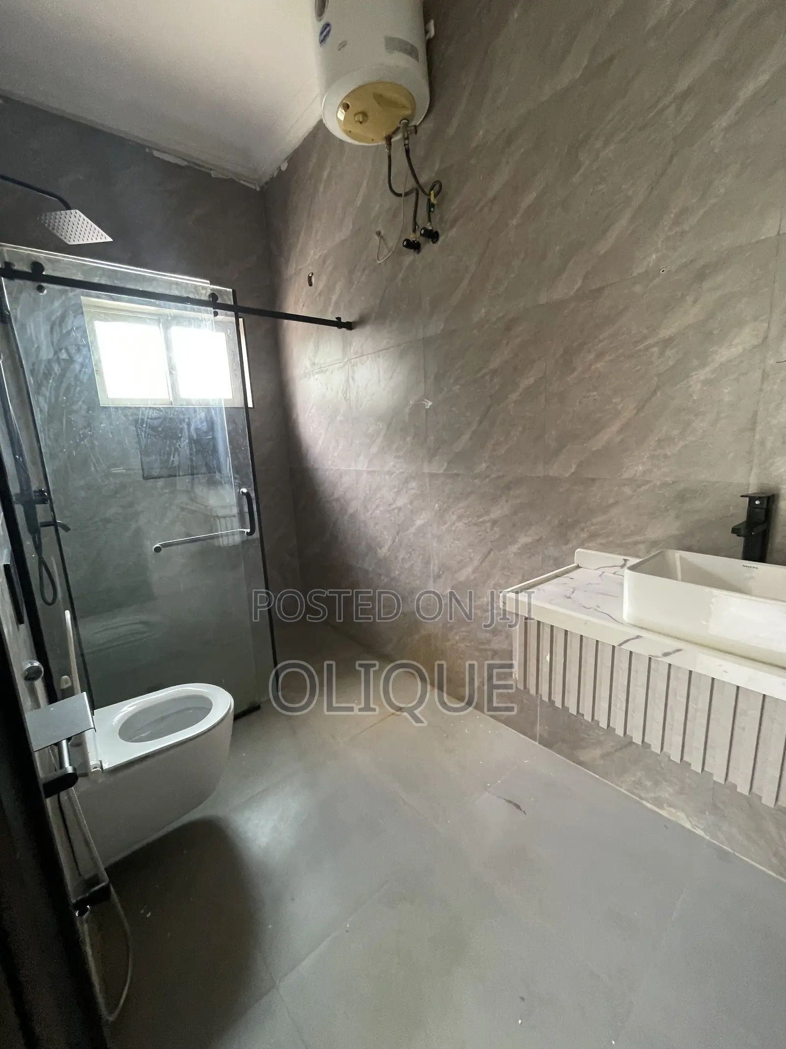 18bdrm Block of Flats in Maitama for rent in Maitama