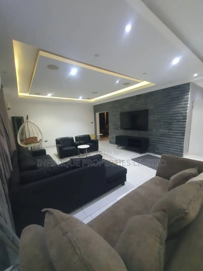 4bdrm Duplex in Lekki Phase 1 for rent in Lekki Phase 1