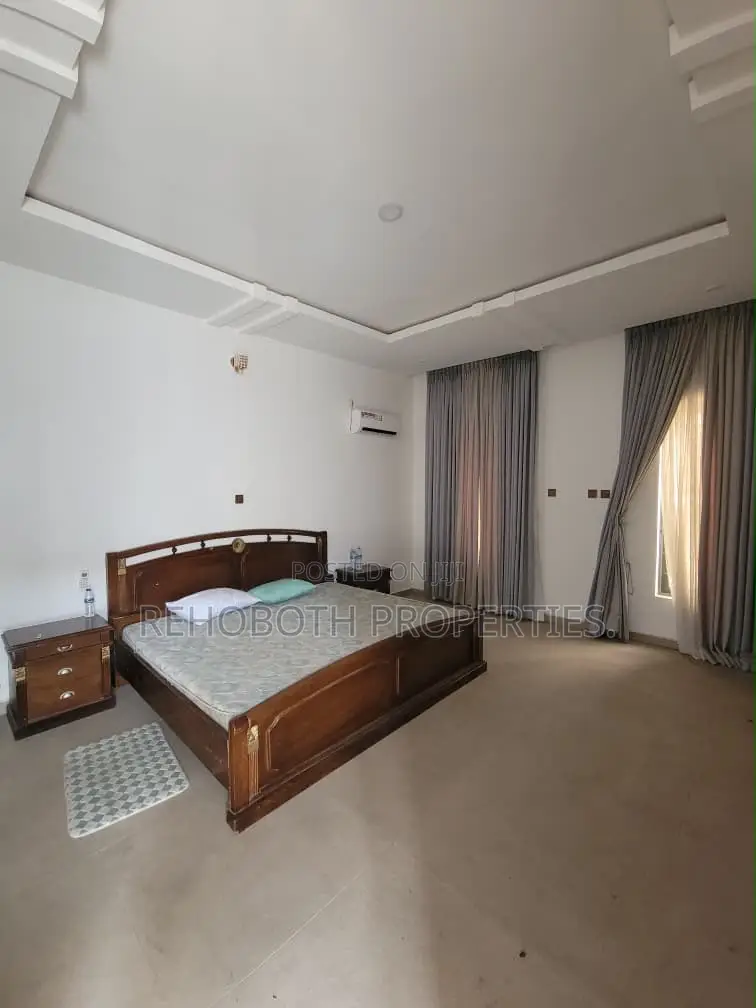 Furnished 4bdrm Duplex in Kolapo Ishola, Akobo for rent in Akobo