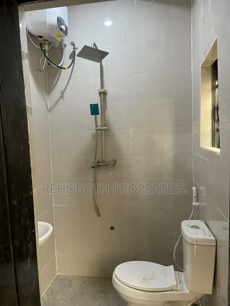 3bdrm Apartment in Ikolaba, Basorun for rent in Basorun