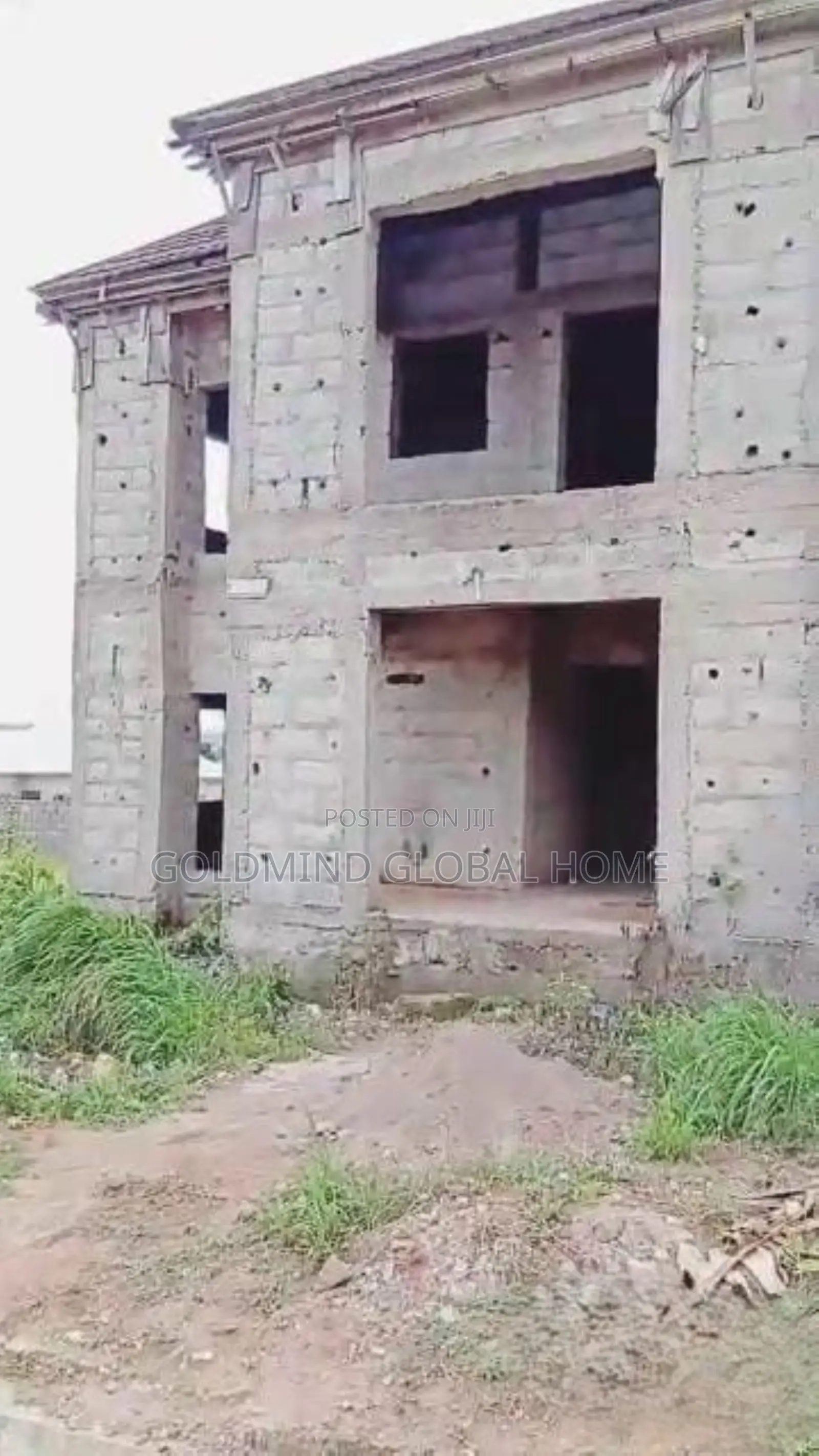 5bdrm Duplex in Lugbe District., FHA for sale in FHA