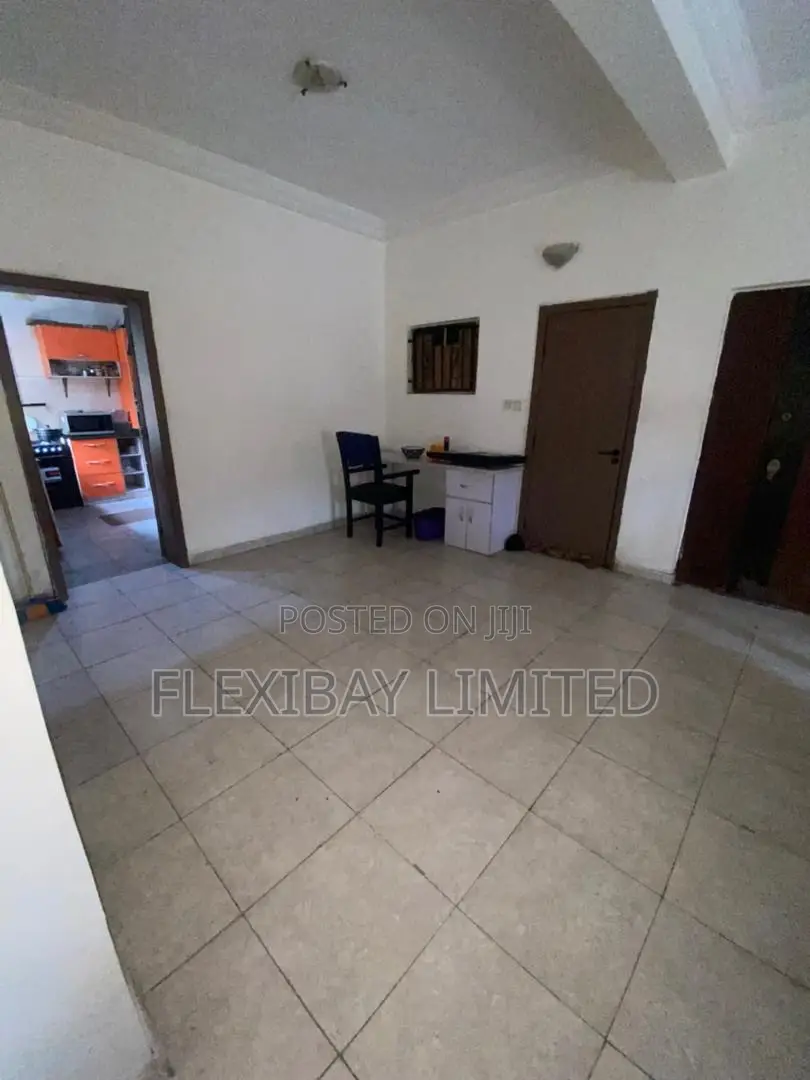3bdrm Apartment in Agungi for rent in Agungi