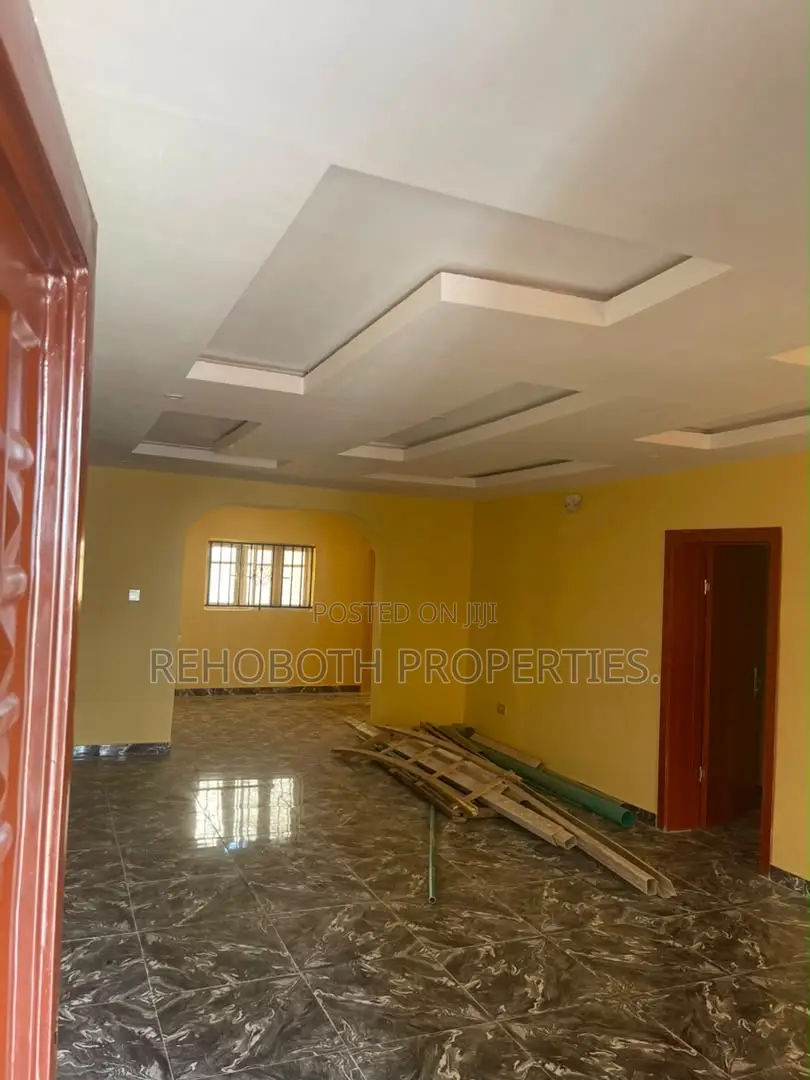 3bdrm Apartment in Oke Ibadan, Akobo for rent in Akobo