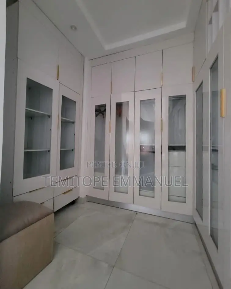 Furnished 2bdrm Apartment in Ikate for rent in Ikate