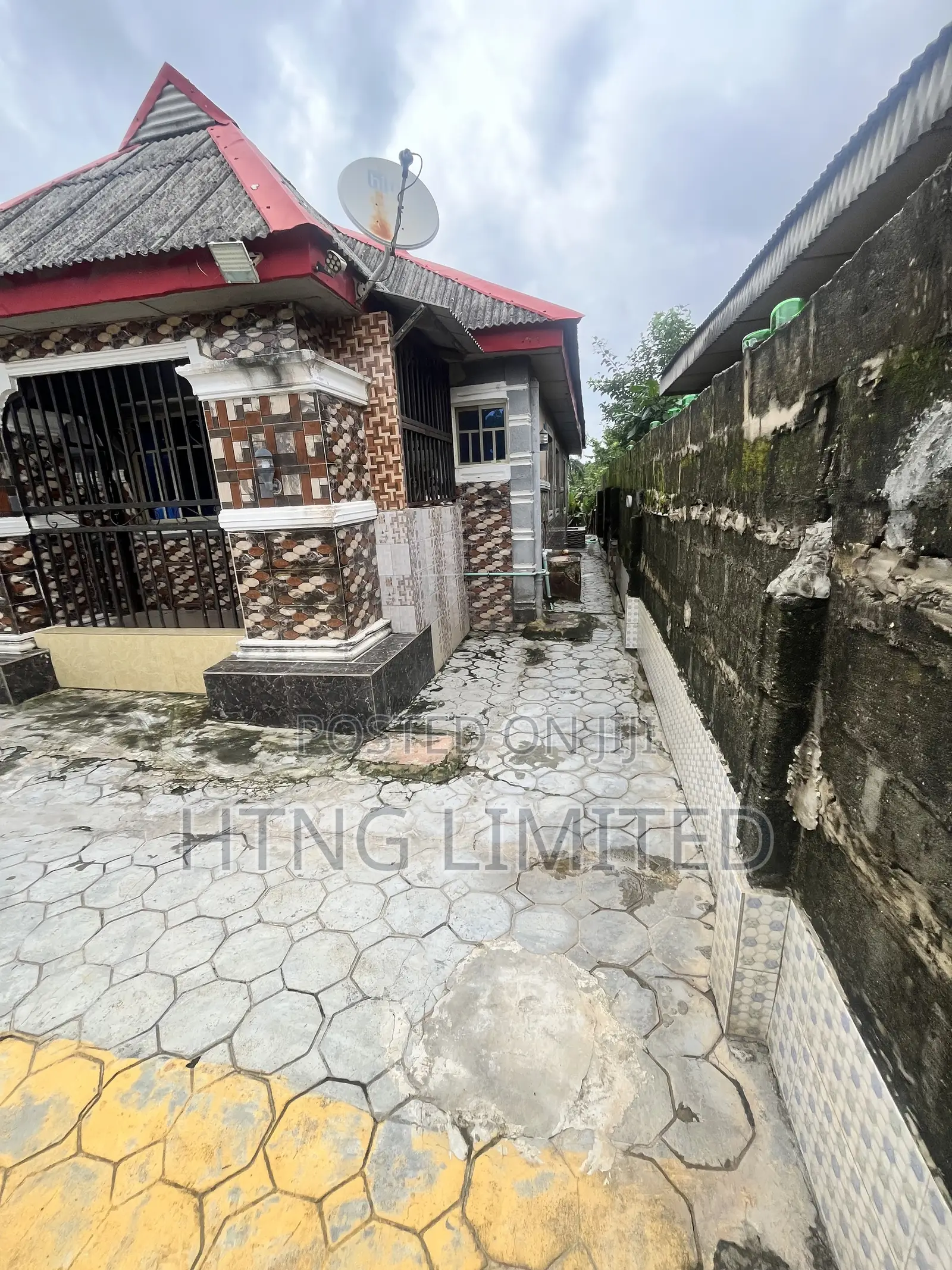 3bdrm Bungalow in Wagbare, Igbogbo for sale in Igbogbo