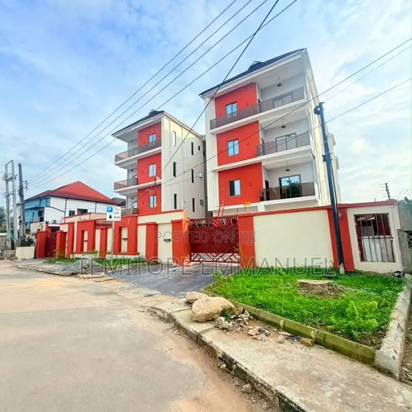 Furnished 4bdrm Apartment in Ikeja GRA for sale in Ikeja GRA