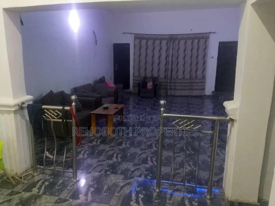 5bdrm Bungalow in Akoto Elebu, Akala Express for sale in Akala Express