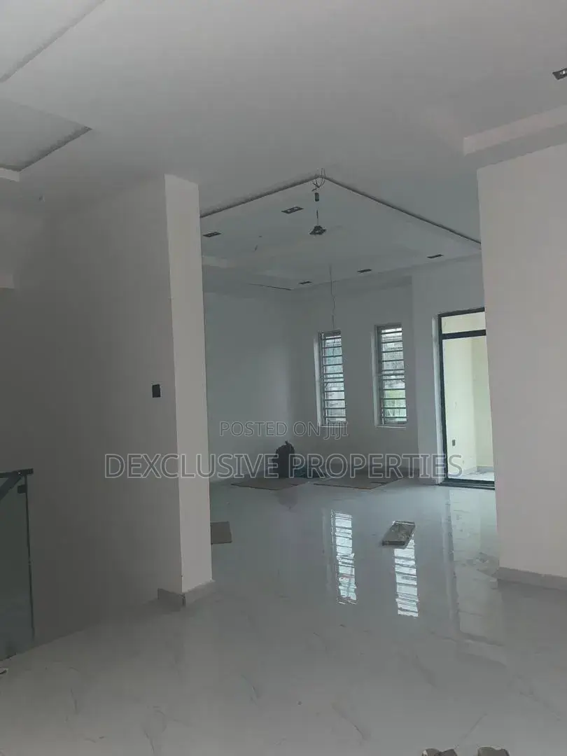 4bdrm Duplex in Off Emmanuel Keshi, GRA Phase 2 Shangisha for sale in GRA Phase 2 Shangisha