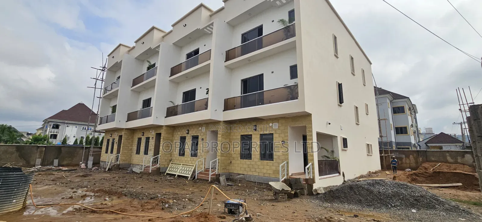 Furnished 4bdrm House in Jahi for sale in Jahi