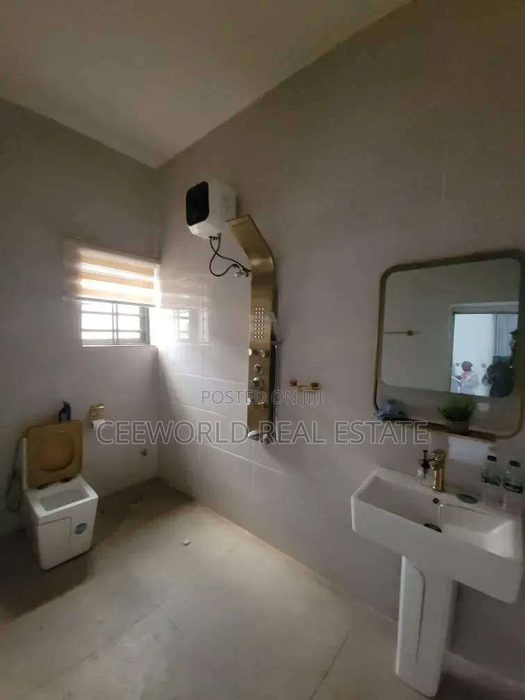 Furnished 4bdrm Duplex in Kolapo Ishola Gra, Akobo for rent in Akobo