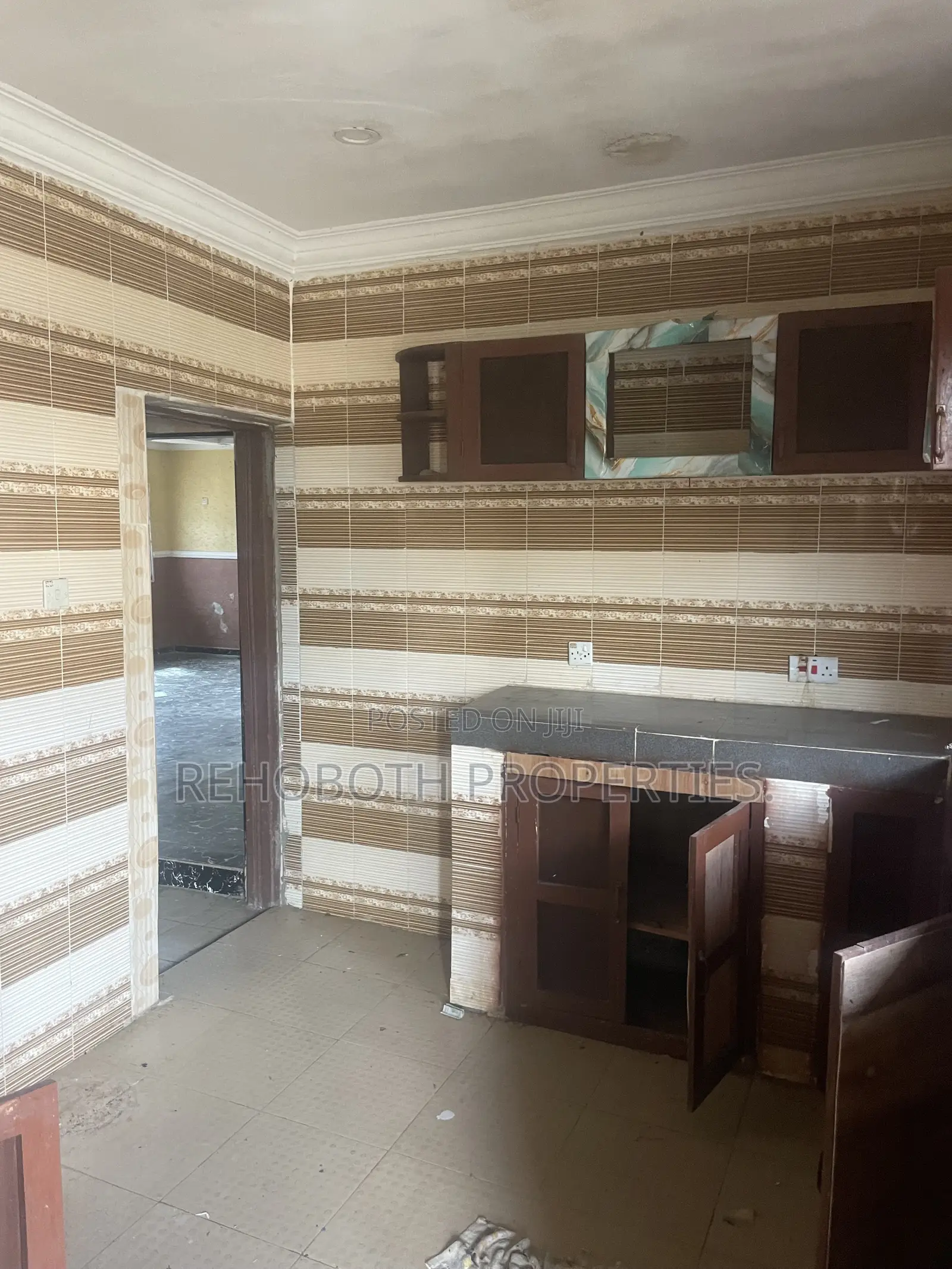 2bdrm Bungalow in Owo Agbara, Odo Ona for rent in Odo Ona