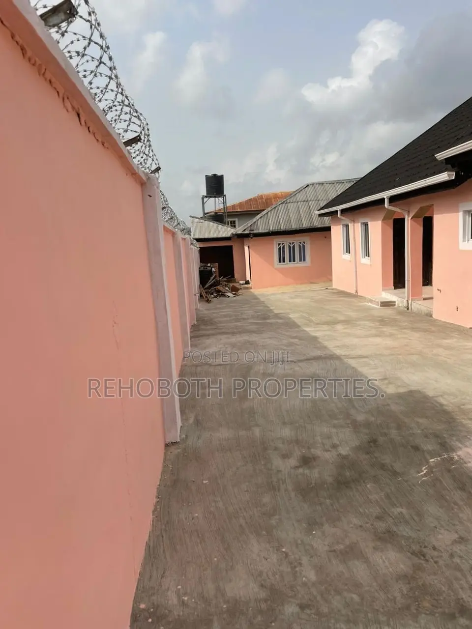 1bdrm Bungalow in Aba Panu Kuola, Akala Express for rent in Akala Express