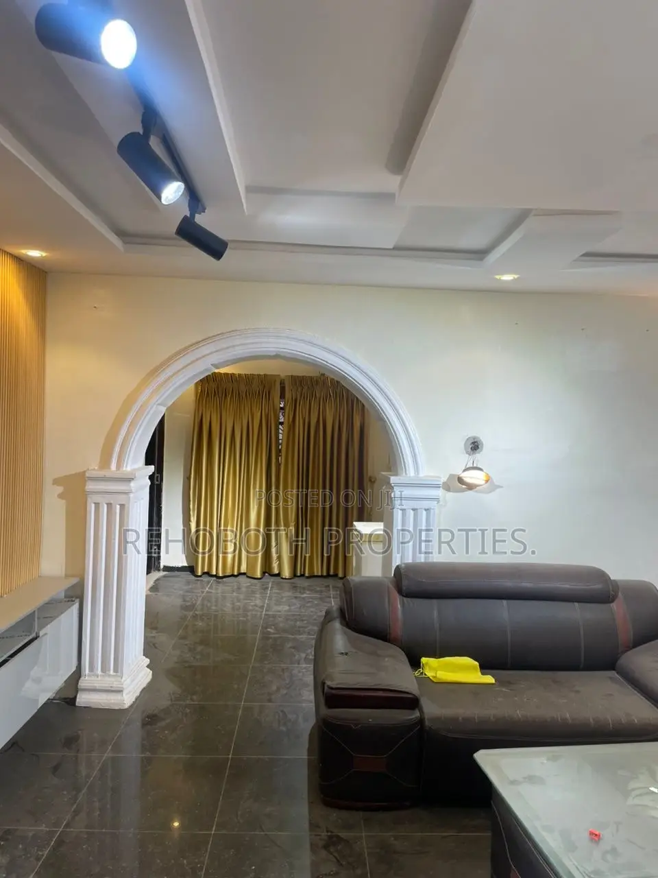 4bdrm Bungalow in Oke Ibukun, Akala Express for rent in Akala Express
