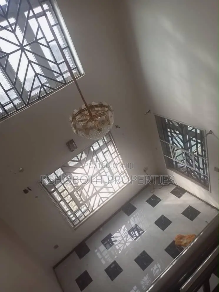 12bdrm Duplex in Akoto Elebu, Akala Express for sale in Akala Express