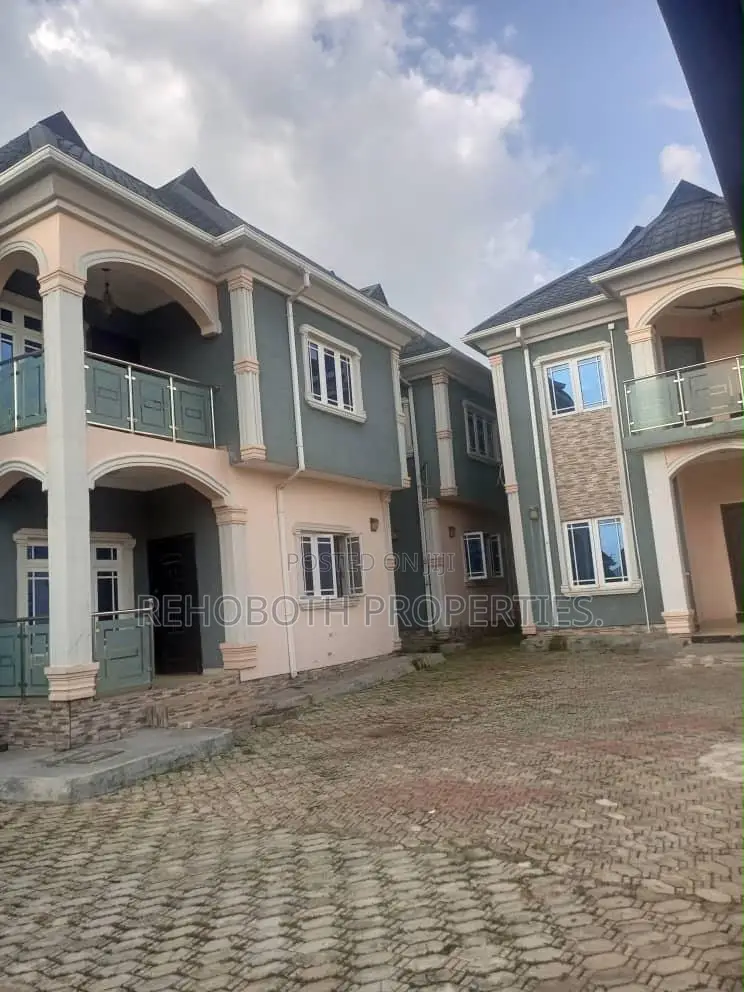 12bdrm Duplex in Akoto Elebu, Akala Express for sale in Akala Express