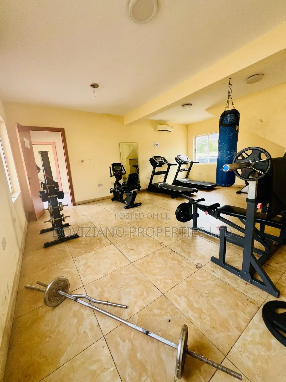 3bdrm Apartment in Lekki Phase 1 for rent in Lekki Phase 1