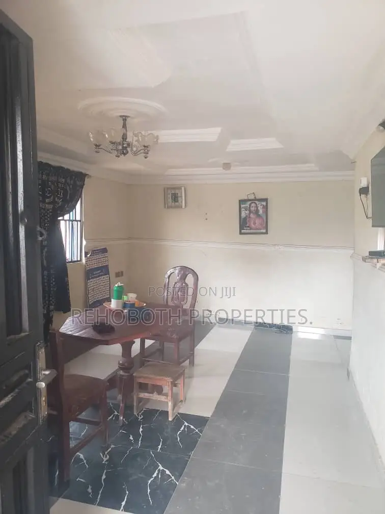 3bdrm Bungalow in Bola, Akala Express for sale in Akala Express