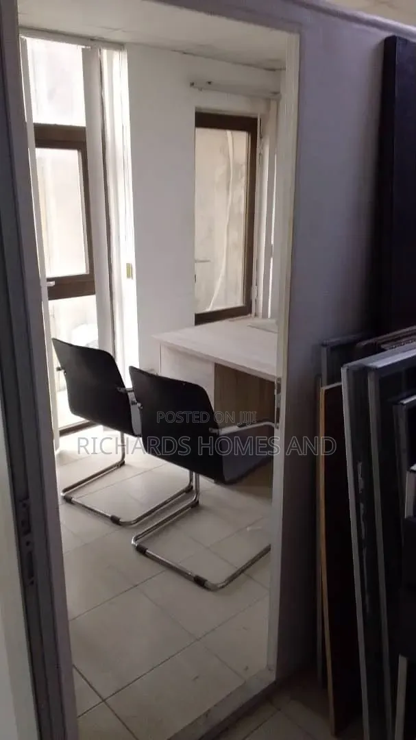 120 SQM of Office Space for Rent in Ademola Adetokunbo in Ademola Adetokunbo