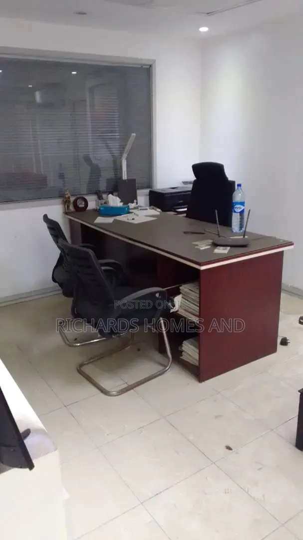 120 SQM of Office Space for Rent in Ademola Adetokunbo in Ademola Adetokunbo