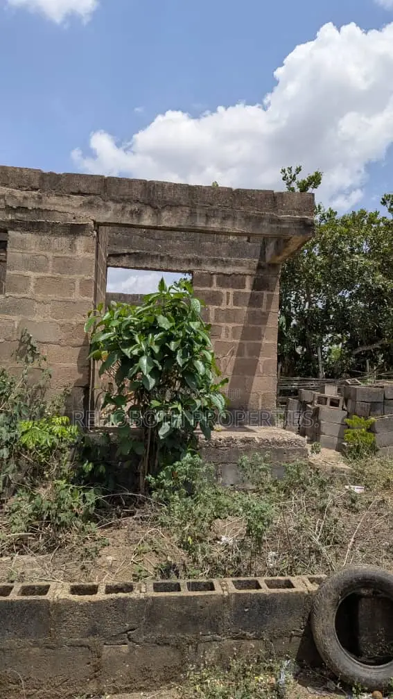 4bdrm Duplex in Abeese Elebu, Akala Express for sale in Akala Express