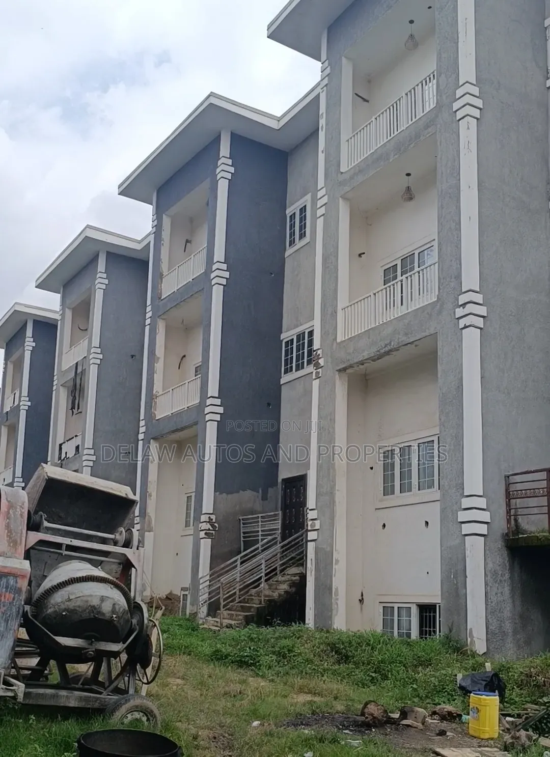 20bdrm Townhouse/Terrace in Buyer Names It, Mabushi for sale in Mabushi