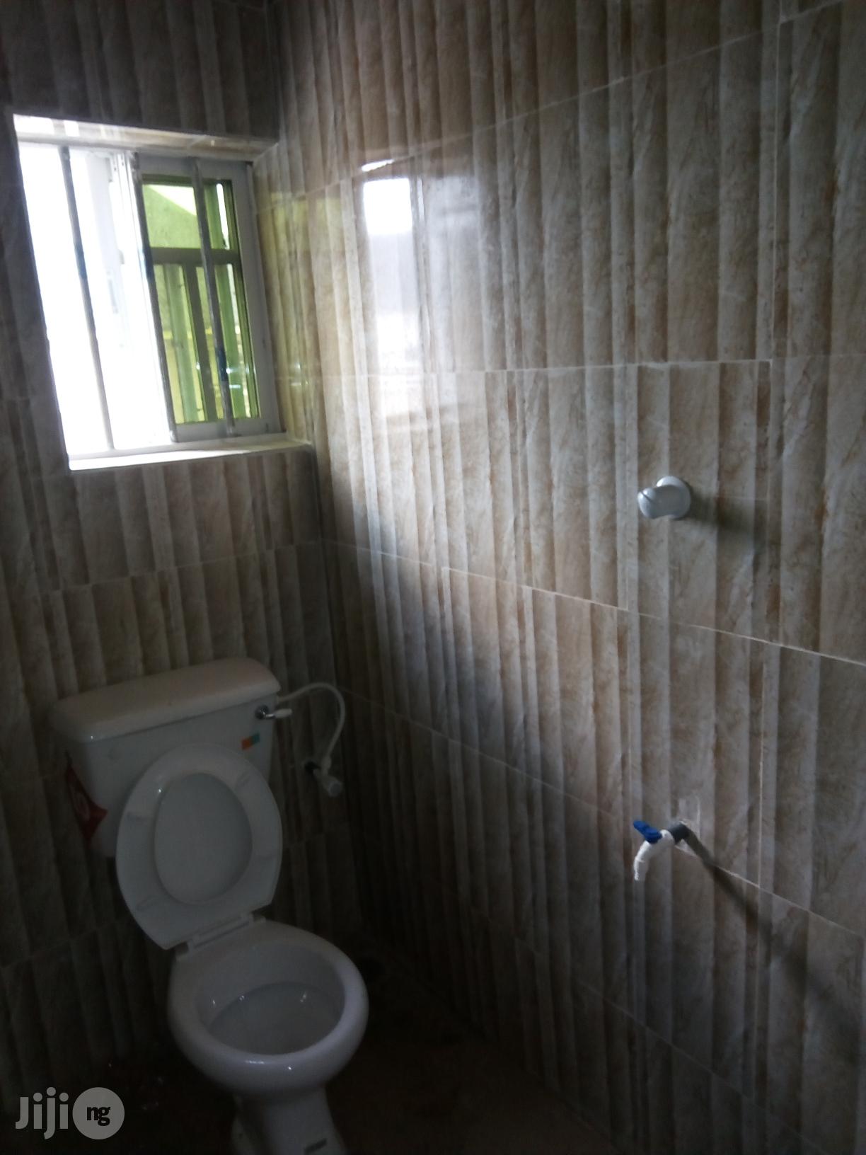 2bdrm Apartment in Amuwo-Odofin for sale in Amuwo-Odofin