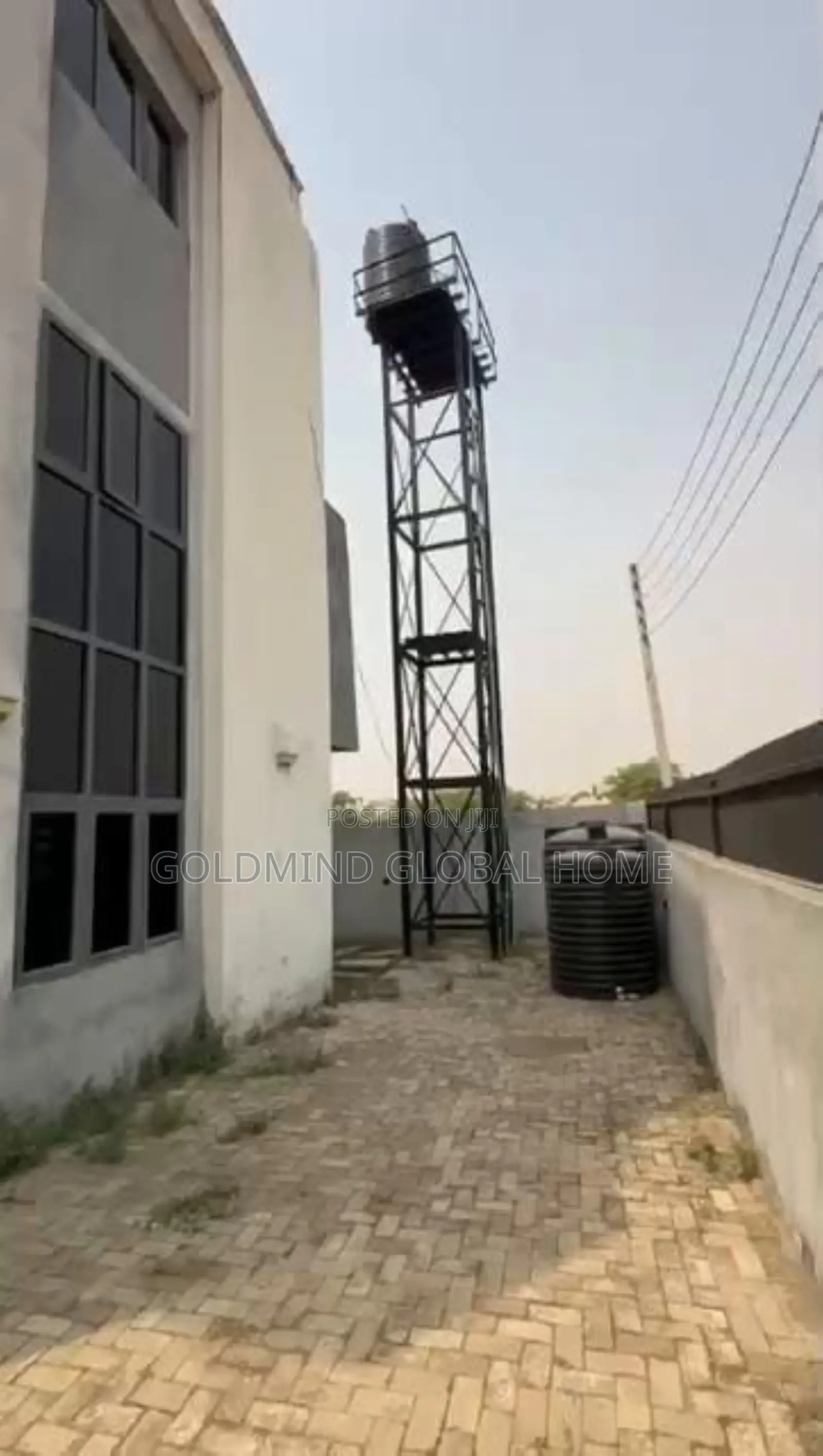 5bdrm Duplex in Lugbe District. for sale in Sabon Lugbe