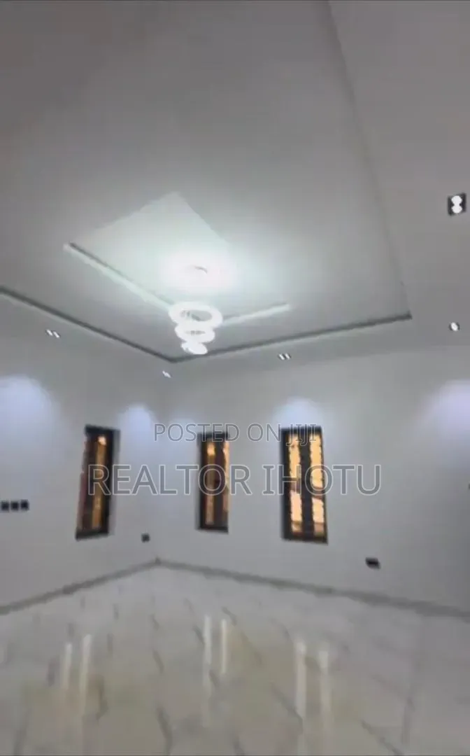 4bdrm Duplex in Ipent 2 Estate, for sale in Lokogoma