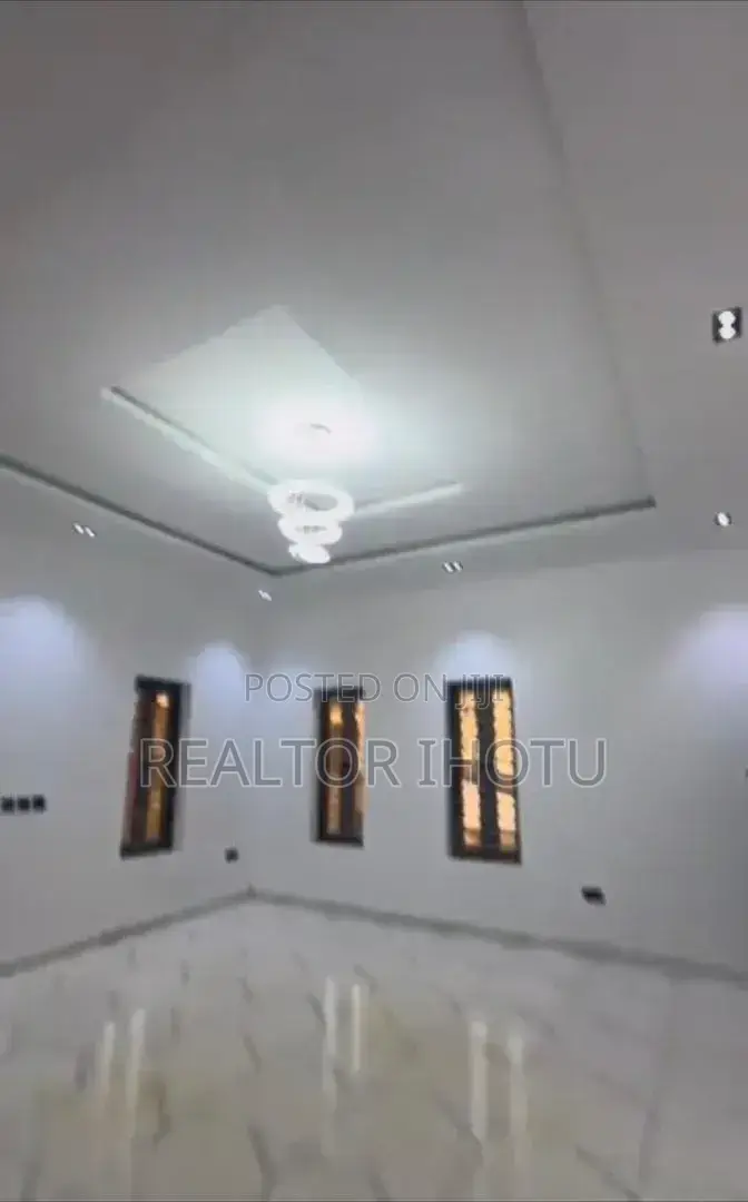 4bdrm Duplex in Ipent 2 Estate, for sale in Lokogoma