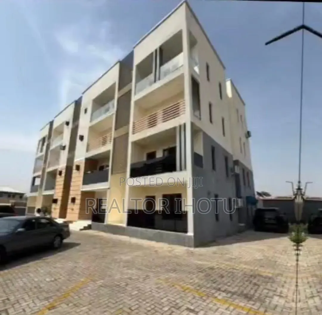 3bdrm Apartment in Garki 2 for sale in Garki 2