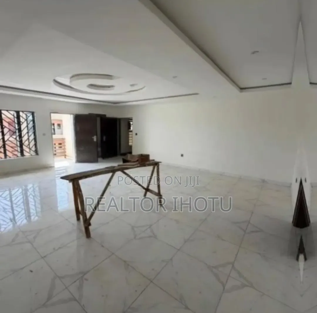 3bdrm Apartment in Garki 2 for sale in Garki 2