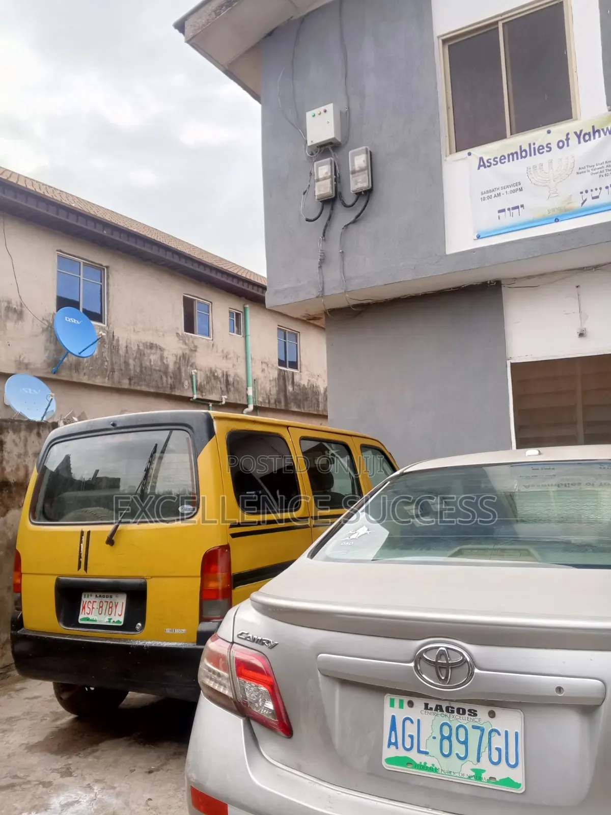 4bdrm Block of Flats in Council Idimu for sale in Council