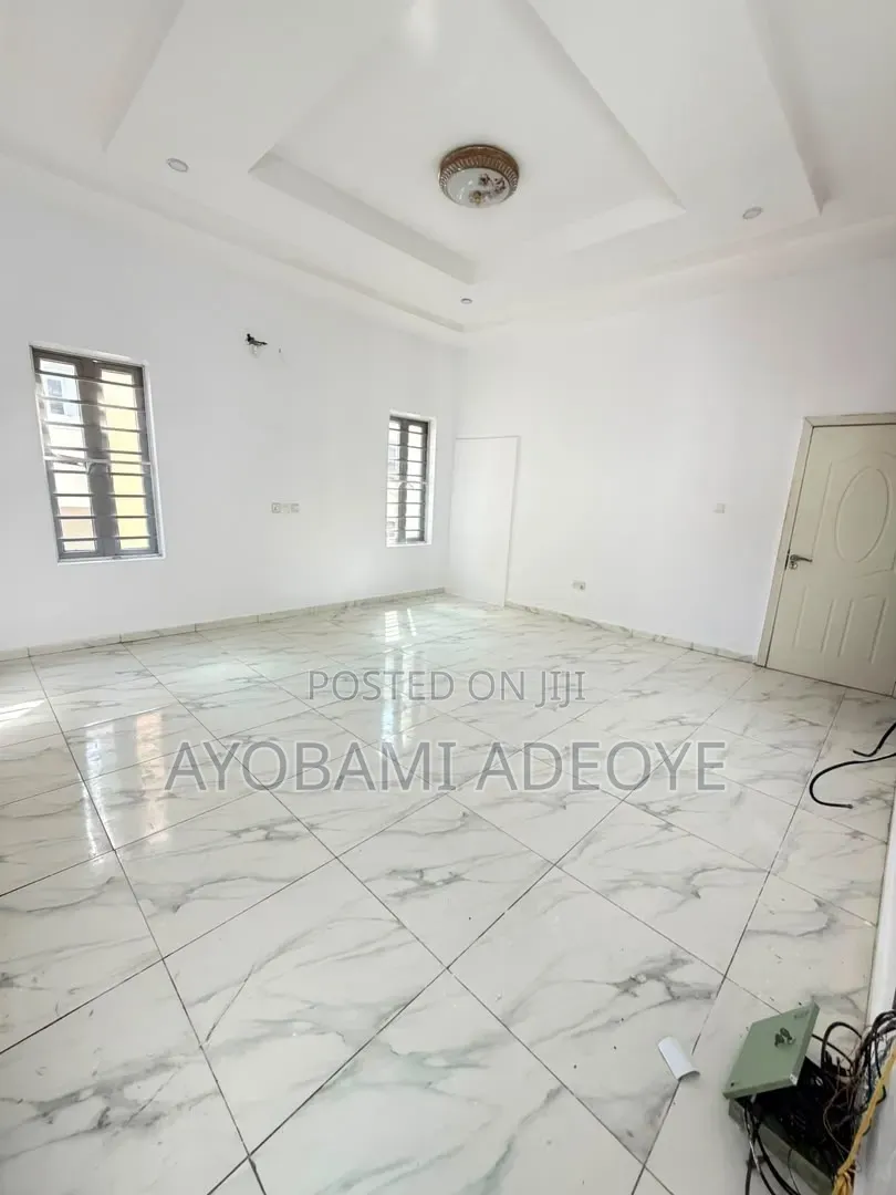 1bdrm Shared Apartment in Osapa London for rent in Osapa london