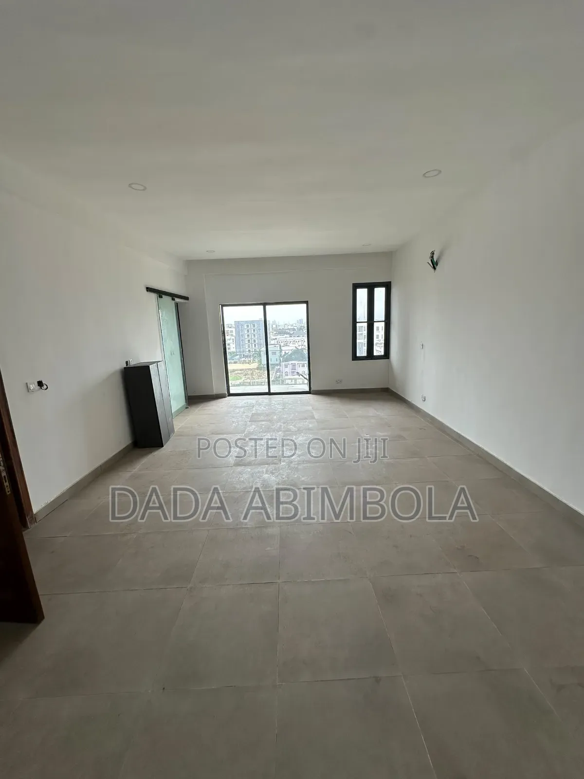 3bdrm Apartment in Ikate for sale in Ikate