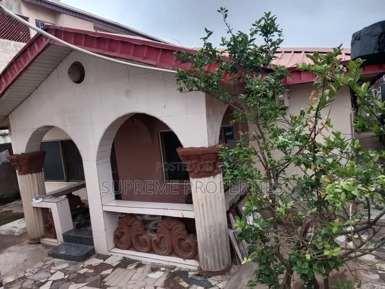 3bdrm Block of Flats in Iwo Road Elewi-Olodo, Ibadan for sale in Ibadan