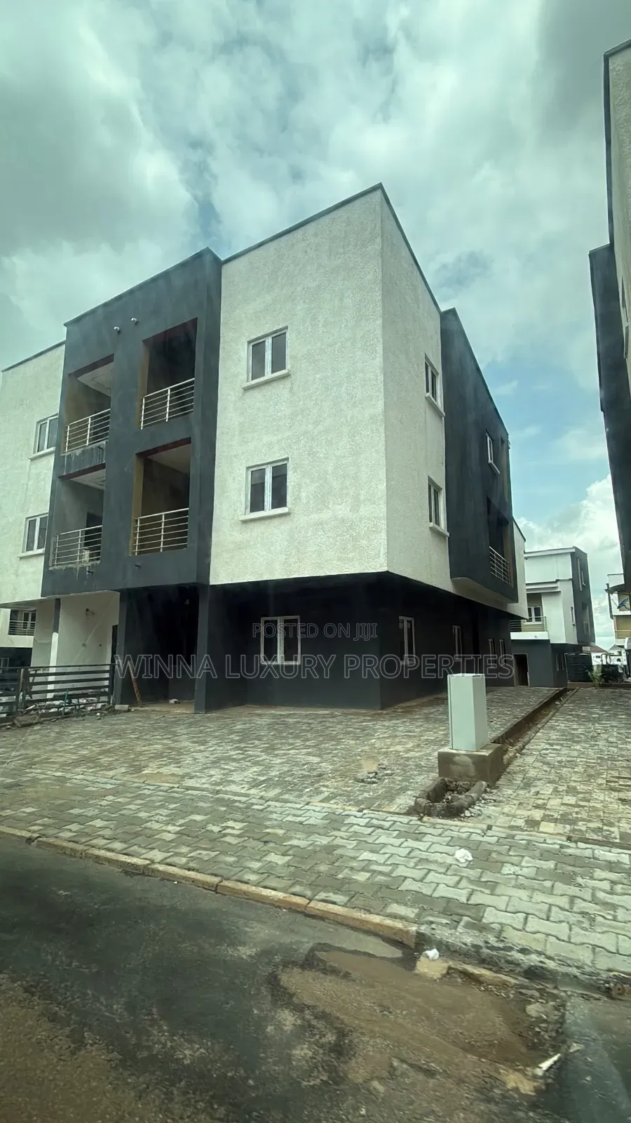 5bdrm Townhouse/Terrace in Katampe Extension for sale in Katampe