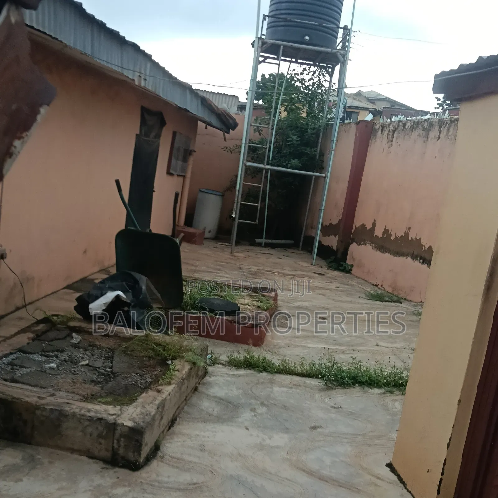 Furnished 6bdrm House in Balofem Properties &, Abeokuta South for sale in Abeokuta South