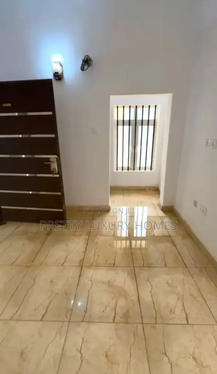 3bdrm Apartment in Katampe, Central Business District for sale in Central Business District