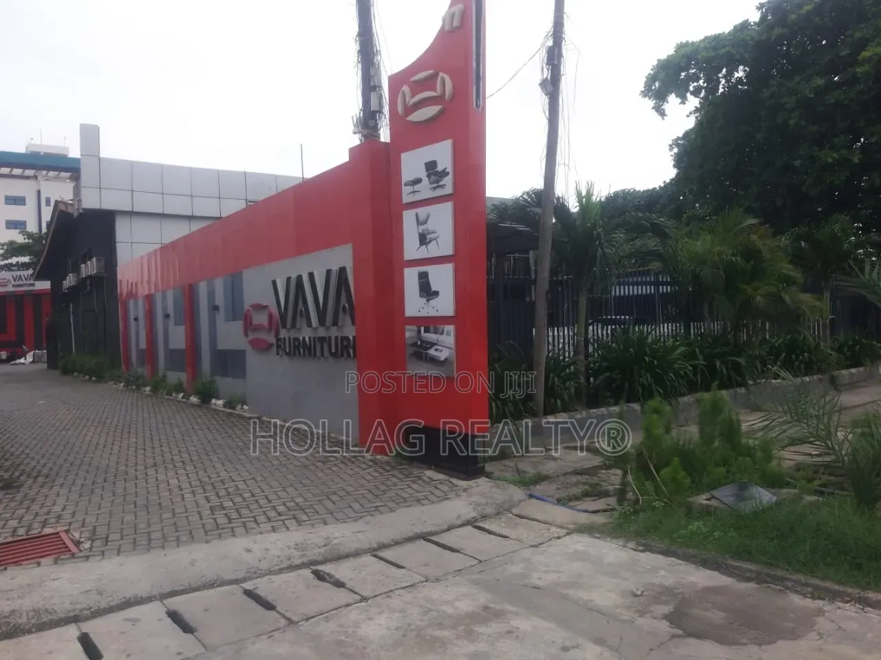 High End Deluxe Commercial Property on 3232 SQMTS at VI in Karimu Kotun