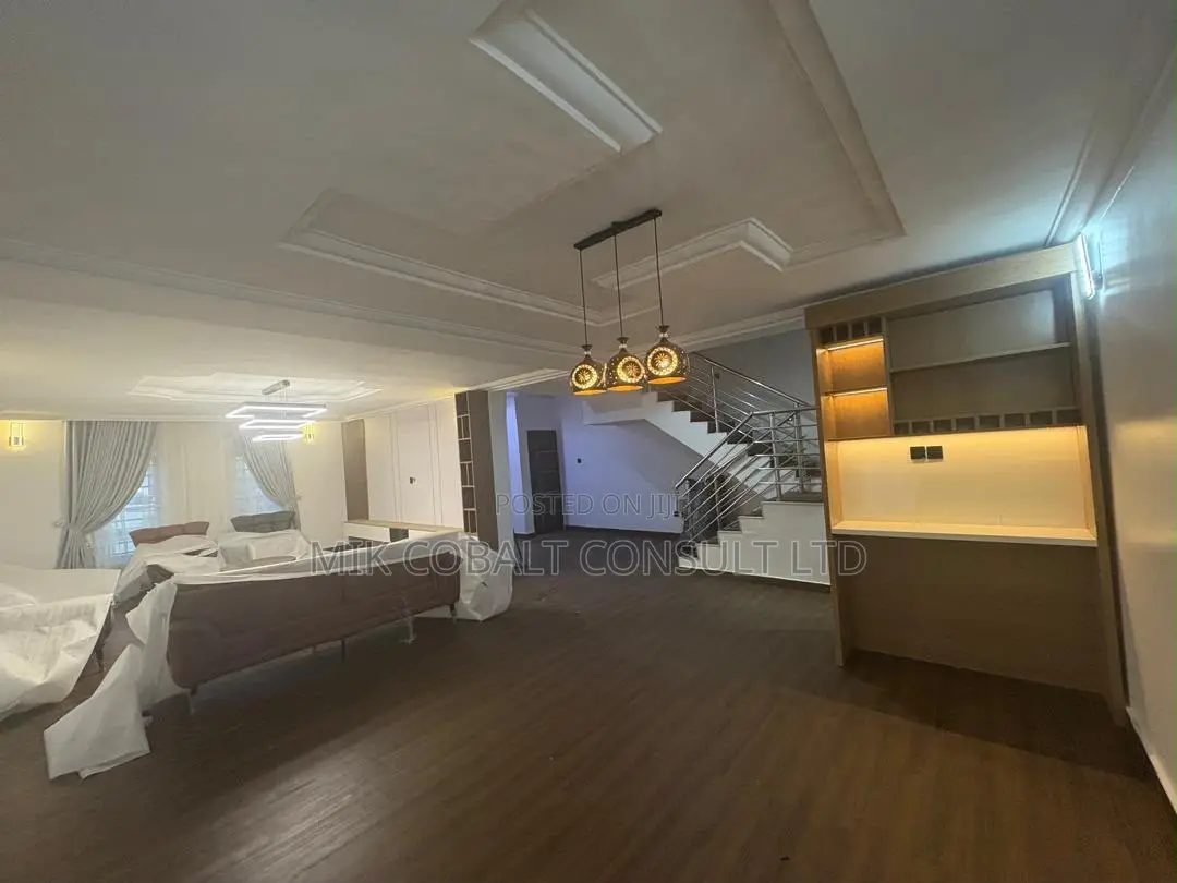 4bdrm Duplex in Mabushi for rent in Mabushi