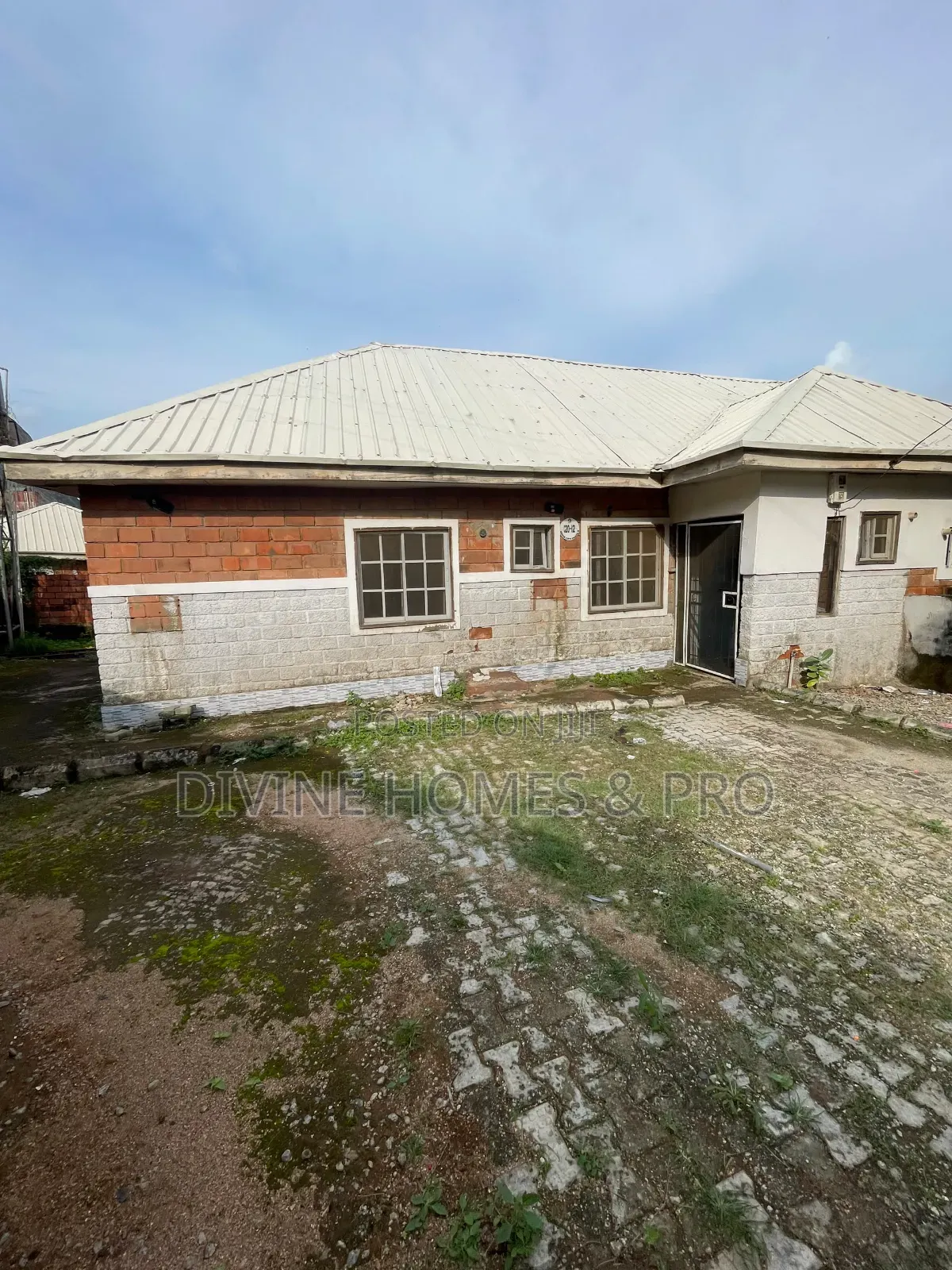 2bdrm Bungalow in Bricks City, Kubwa for sale in Kubwa