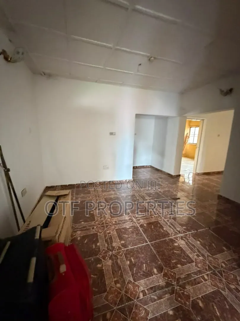 3bdrm Apartment in Utako Main for rent in Utako
