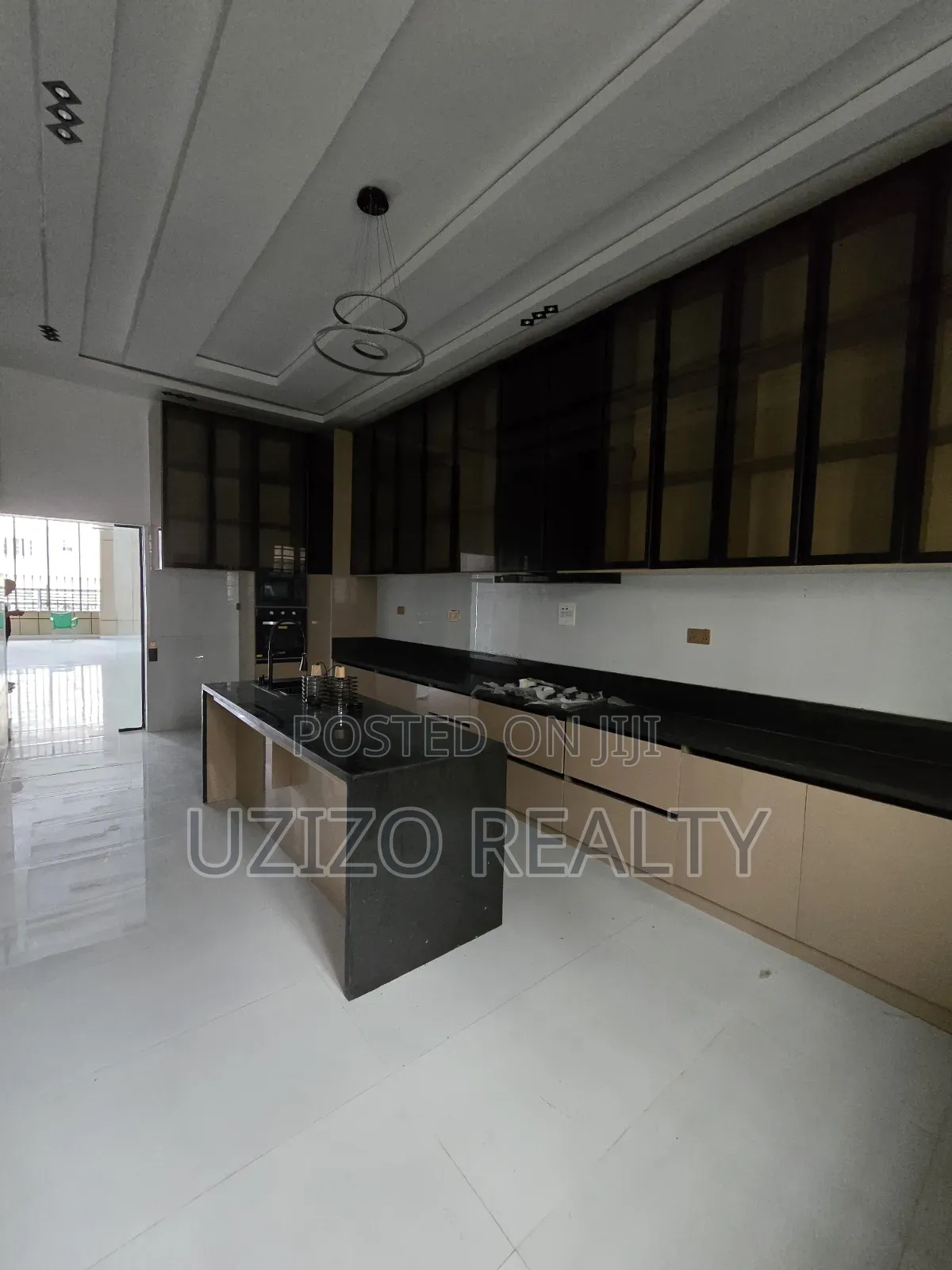 5bdrm Duplex in Sangotedo for sale in Sangotedo