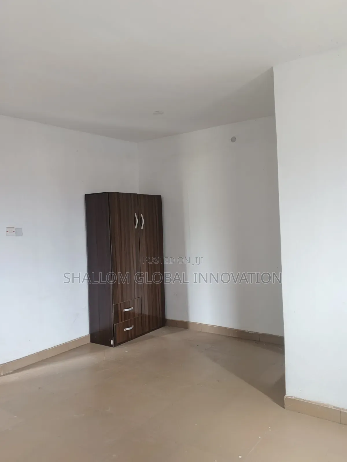 2bdrm Block of Flats in Alafia Estate, Akobo for rent in Akobo