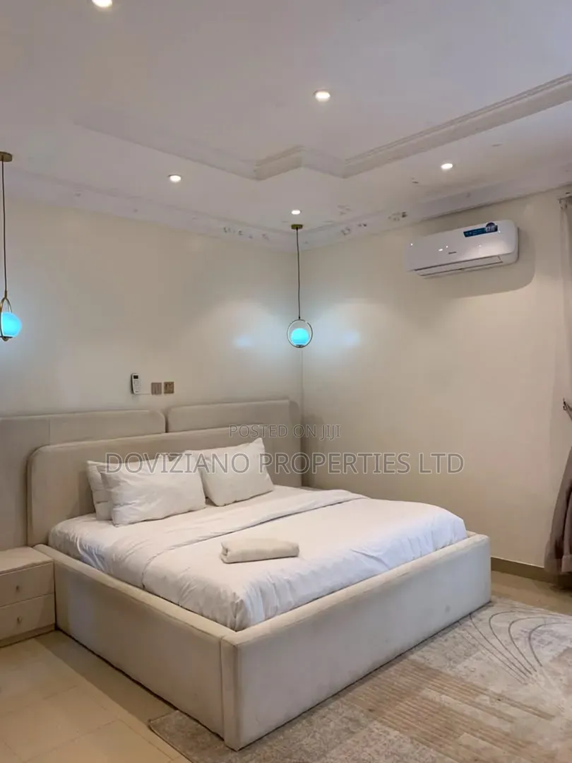 Furnished 3bdrm Apartment in Parkview Estate for rent in Parkview Estate