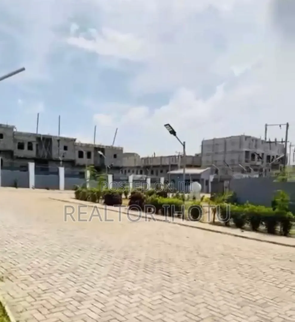 4bdrm Duplex in Jabi for sale in Jabi