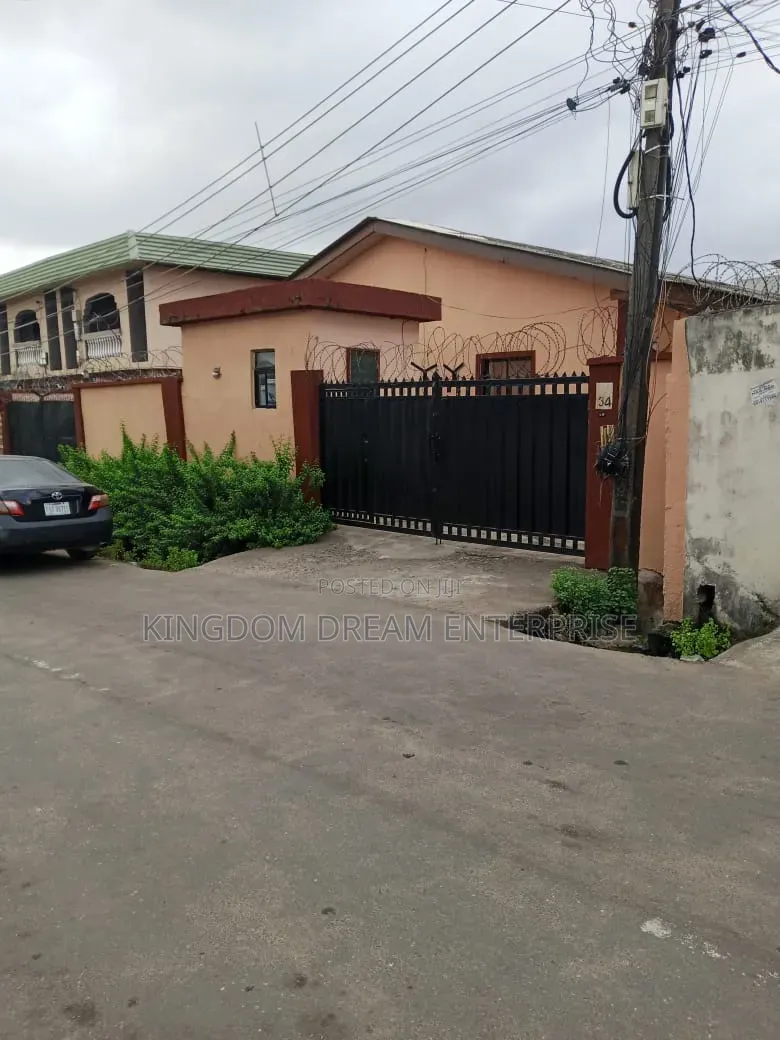 3bdrm Bungalow in Maryland, Mende for sale in Mende