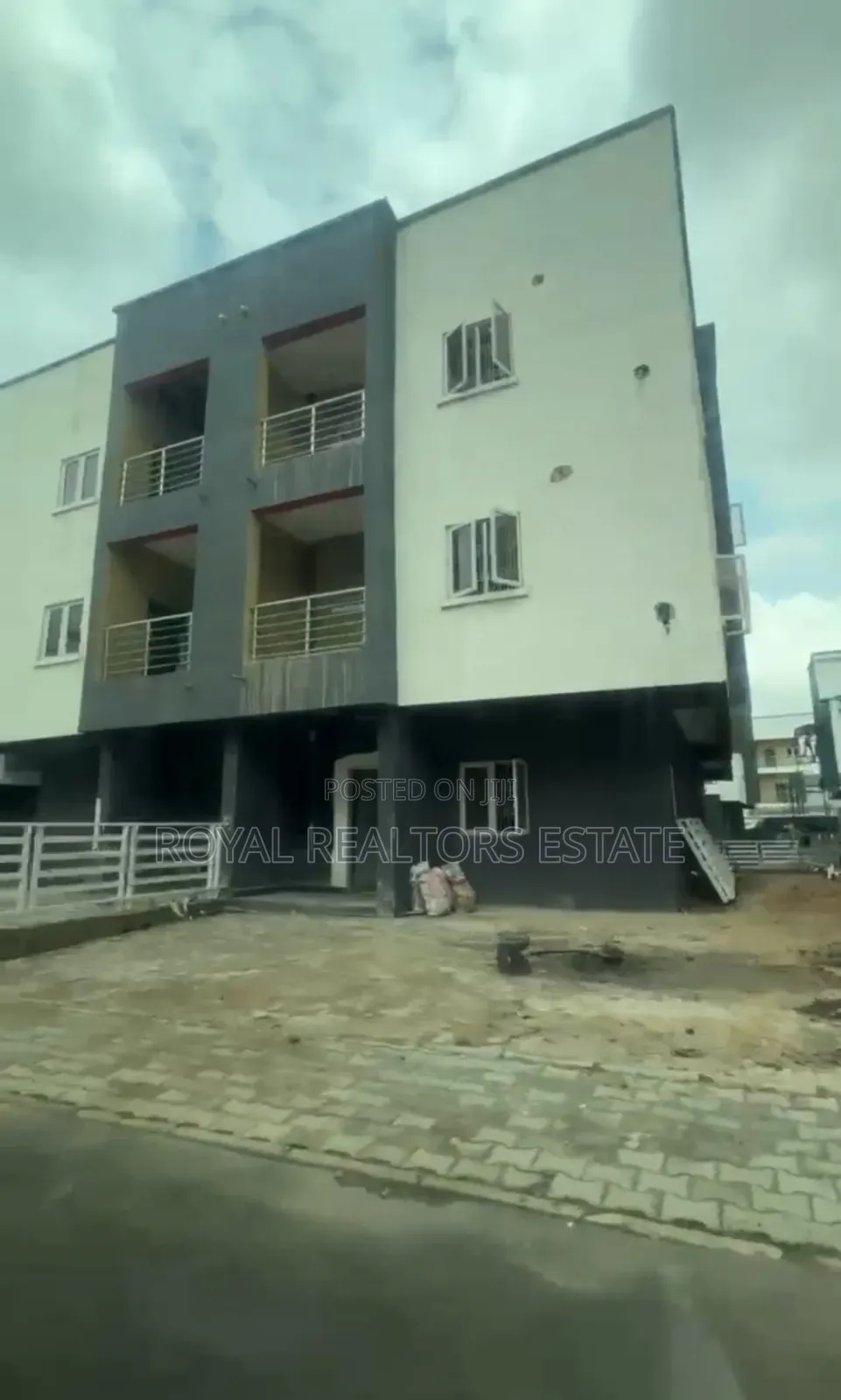 5bdrm Townhouse/Terrace in Katampe Extension for sale in Katampe Extension