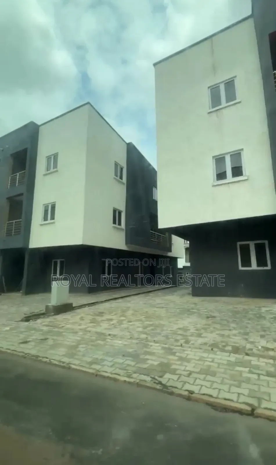 5bdrm Townhouse/Terrace in Katampe Extension for sale in Katampe Extension