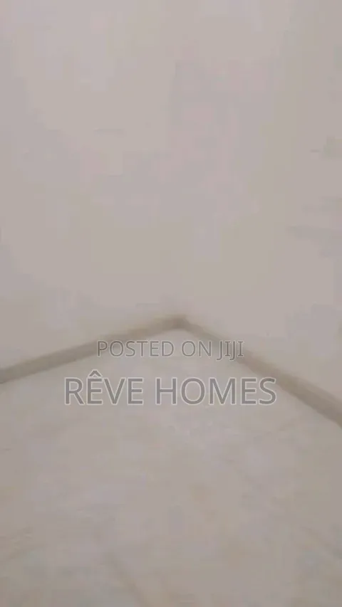 2bdrm Block of Flats in Alagomeji for rent in Alagomeji